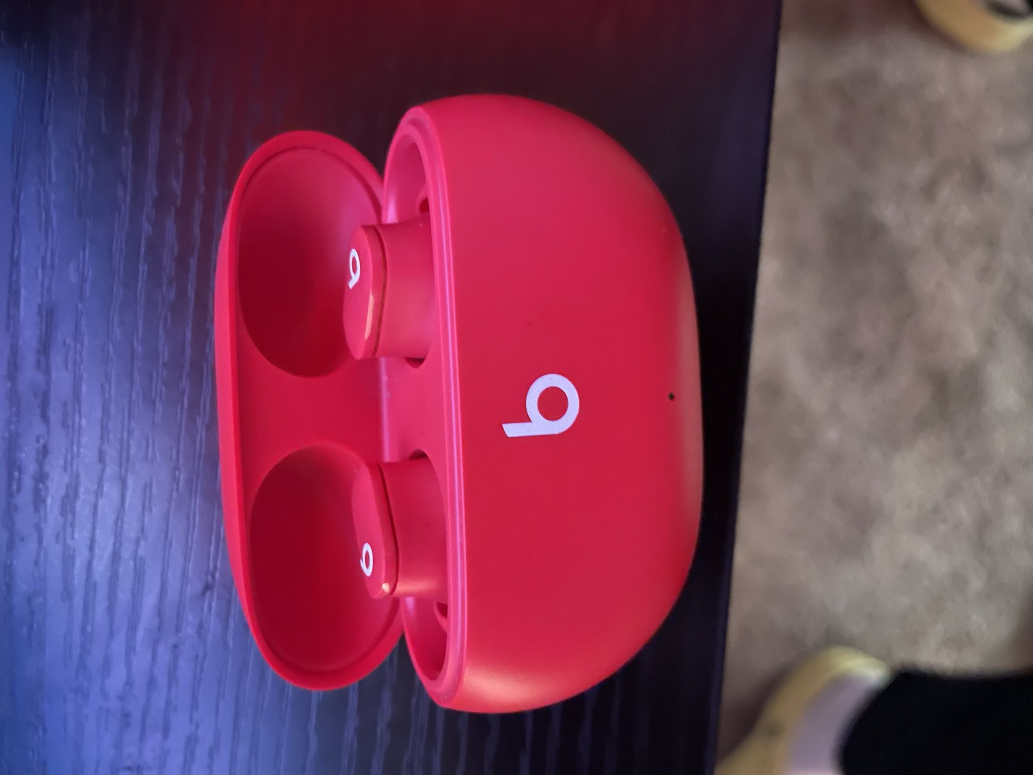 Beats Buds Red Color