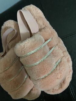 Two Pairs Size 8 Slippers Thumbnail