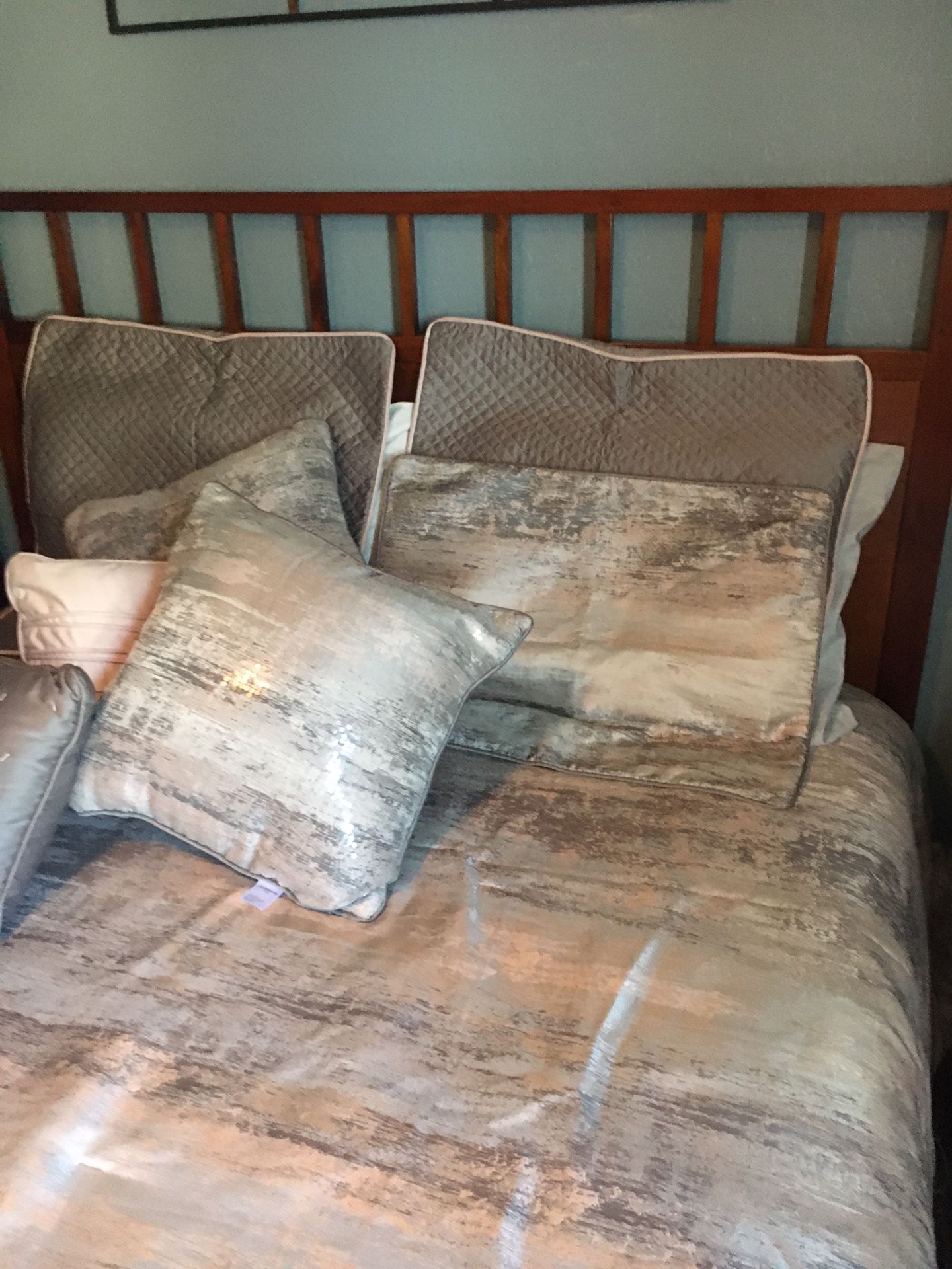 Queen Bedding Set Liz Claiborne