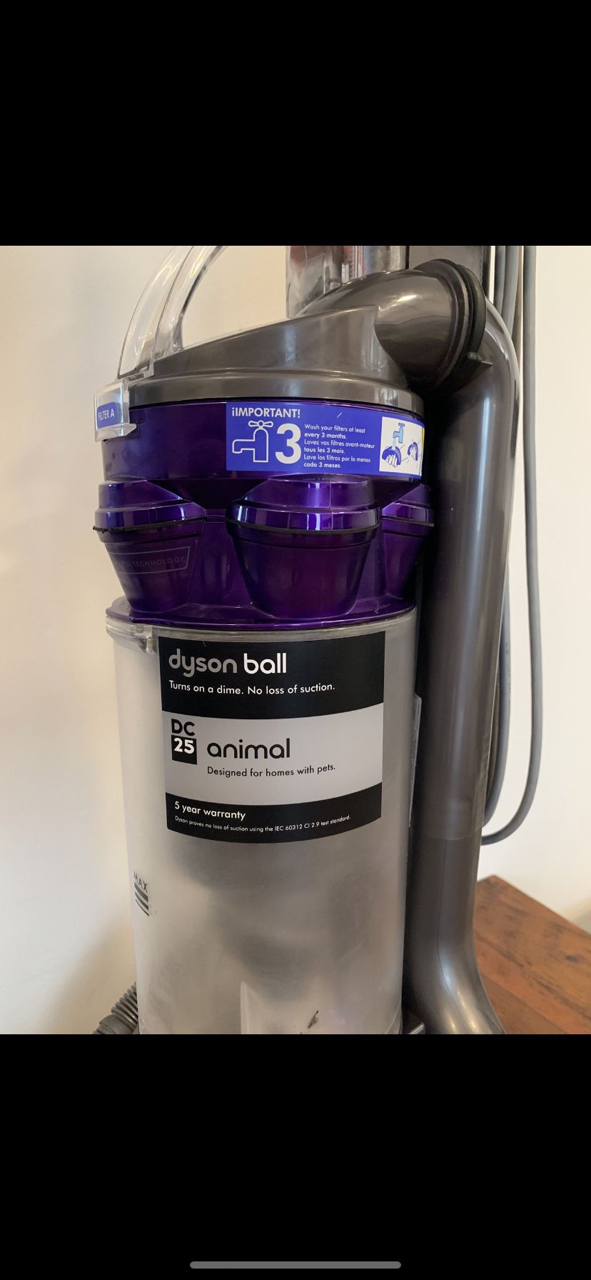 Dyson Ball Animal Pet Bagless Vacuum Cleaner Dyson DC25 Multi Floor with HEPA Filter (Arlington, 22204)  