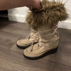 Tan Fur Boots Size 7.5 Thumbnail
