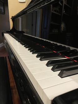 Yamaha Baby Grand Piano - With Auto Play Thumbnail