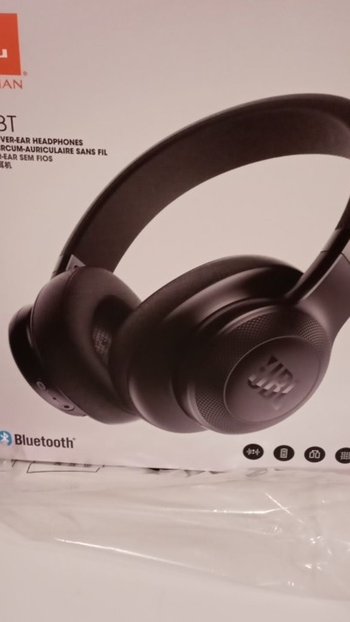 JBL Wireless Headphones E55BT