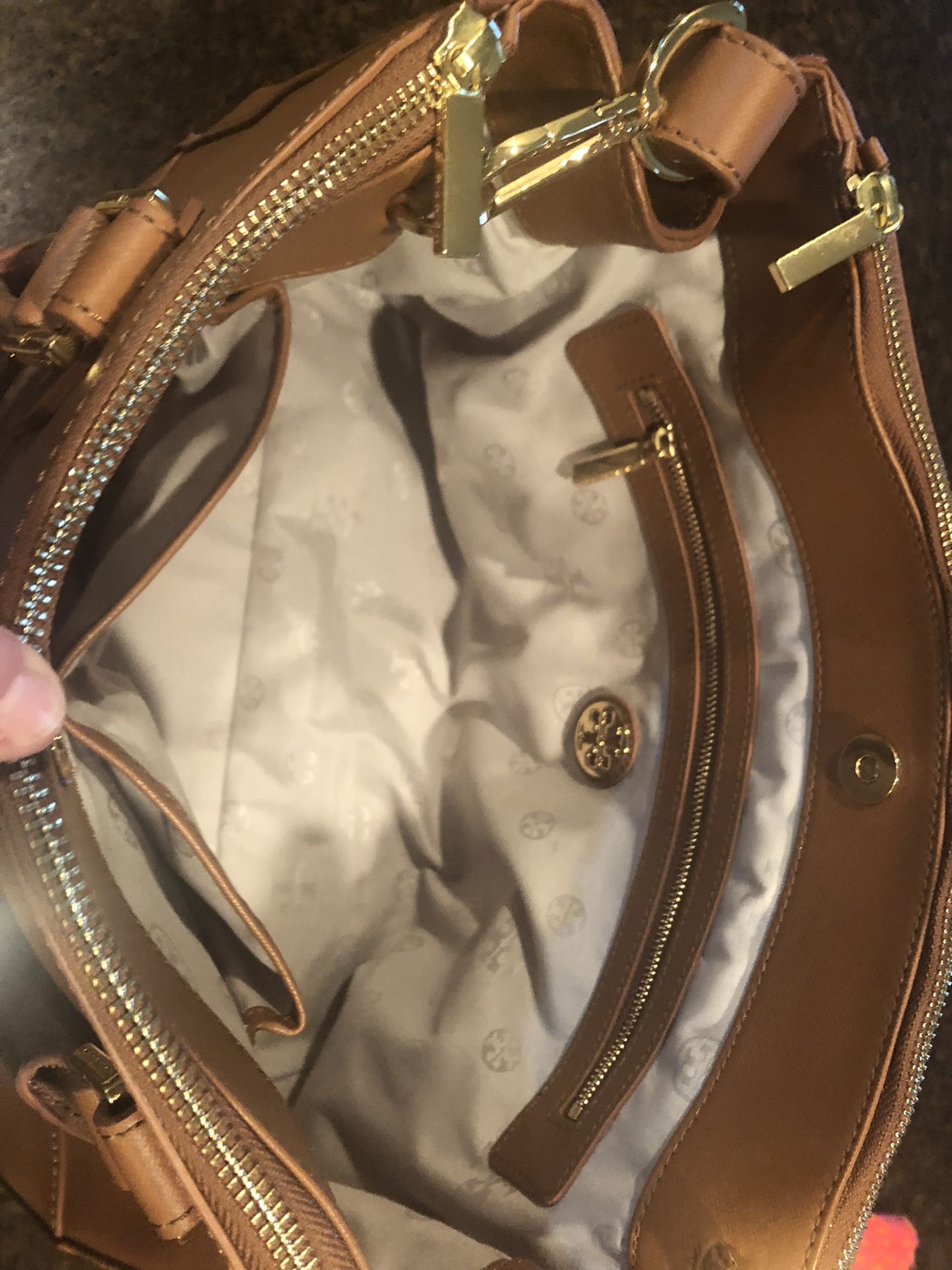 Tory Burch Leather Purse (original Price $598)