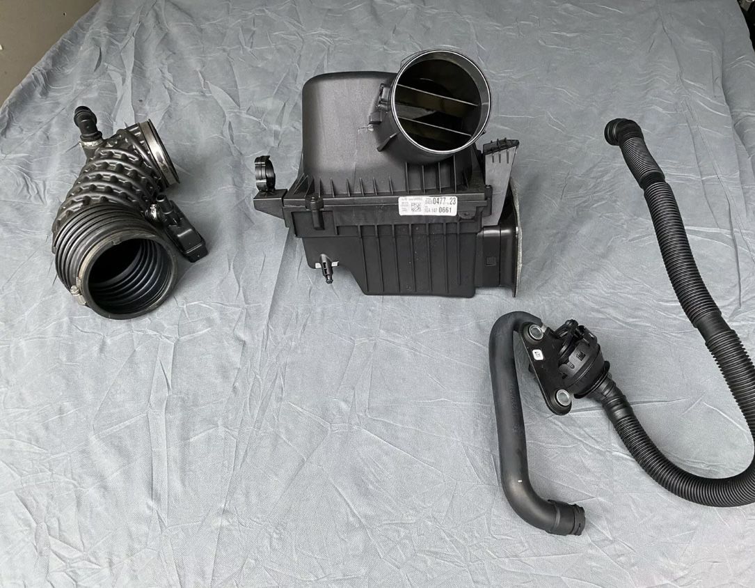 2019 Camaro SS 6.2L Oem Intake (No maf Sensor)