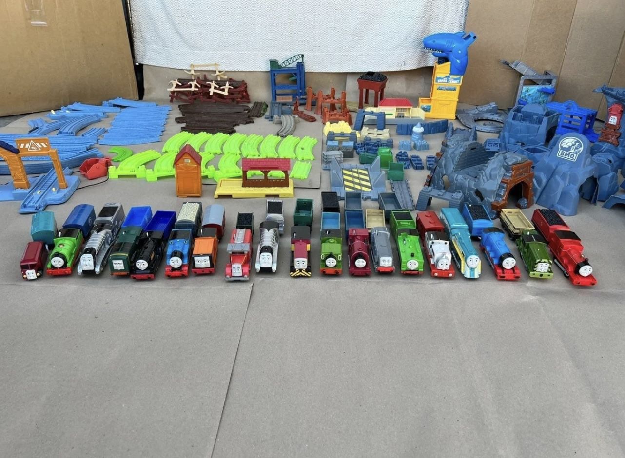 Thomas And Friends Train Tracks Accessories Bundle Lot 