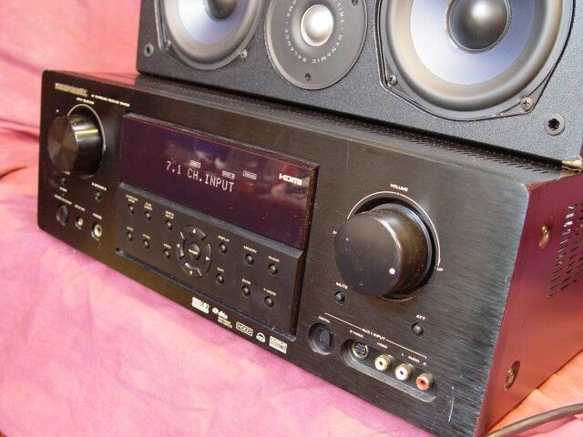 Marantz AV receiver, 3 Hdmi, inputs, surround..