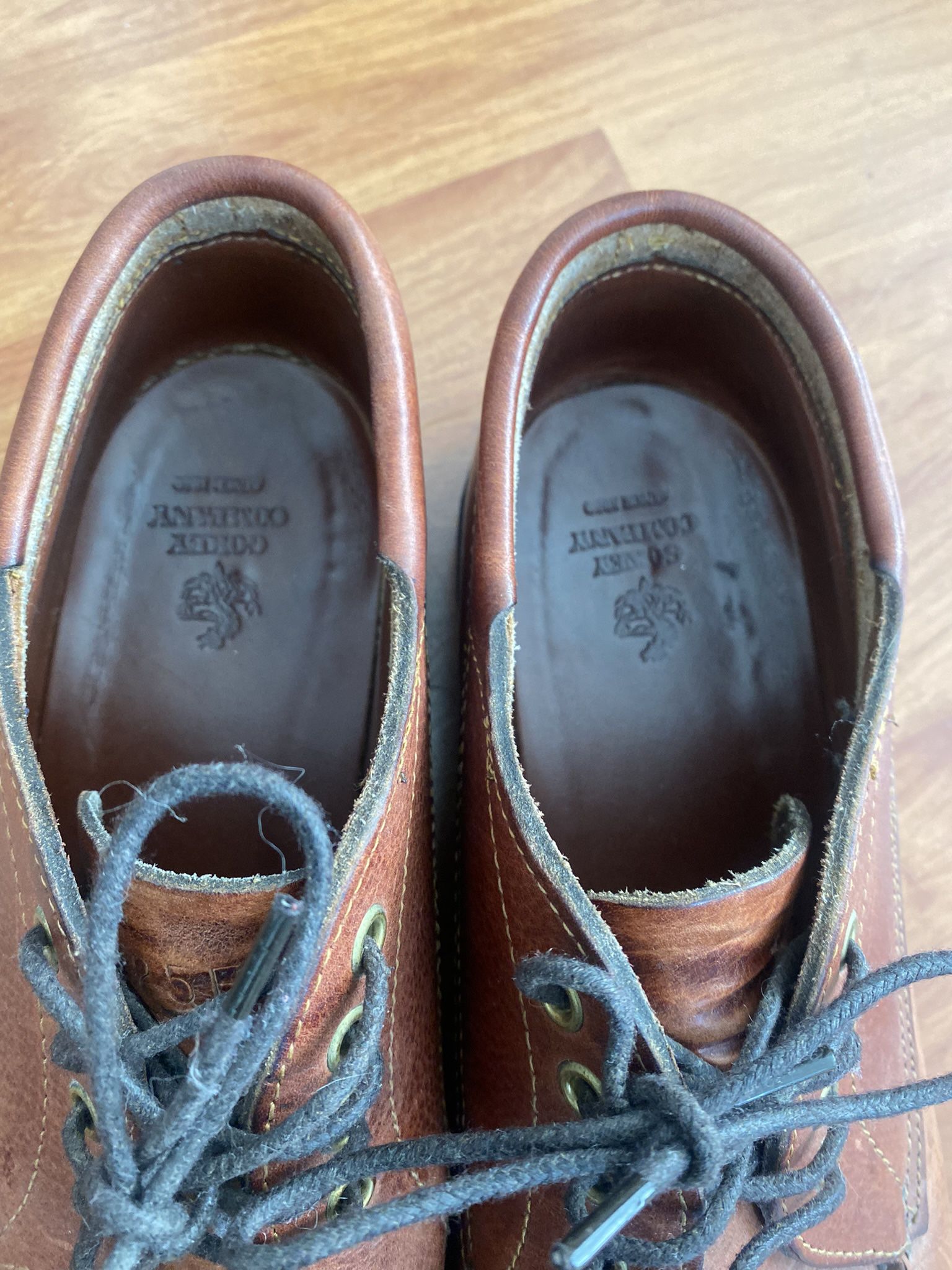 GOKEY Orvis Mens Bison Leather Sauvage Oxford Camp Shoes Vibram Sole Size  12.5 E. Make an offer! 7-8 oz. bull hide uppers Full leather mid sole  Remove for Sale in New York,