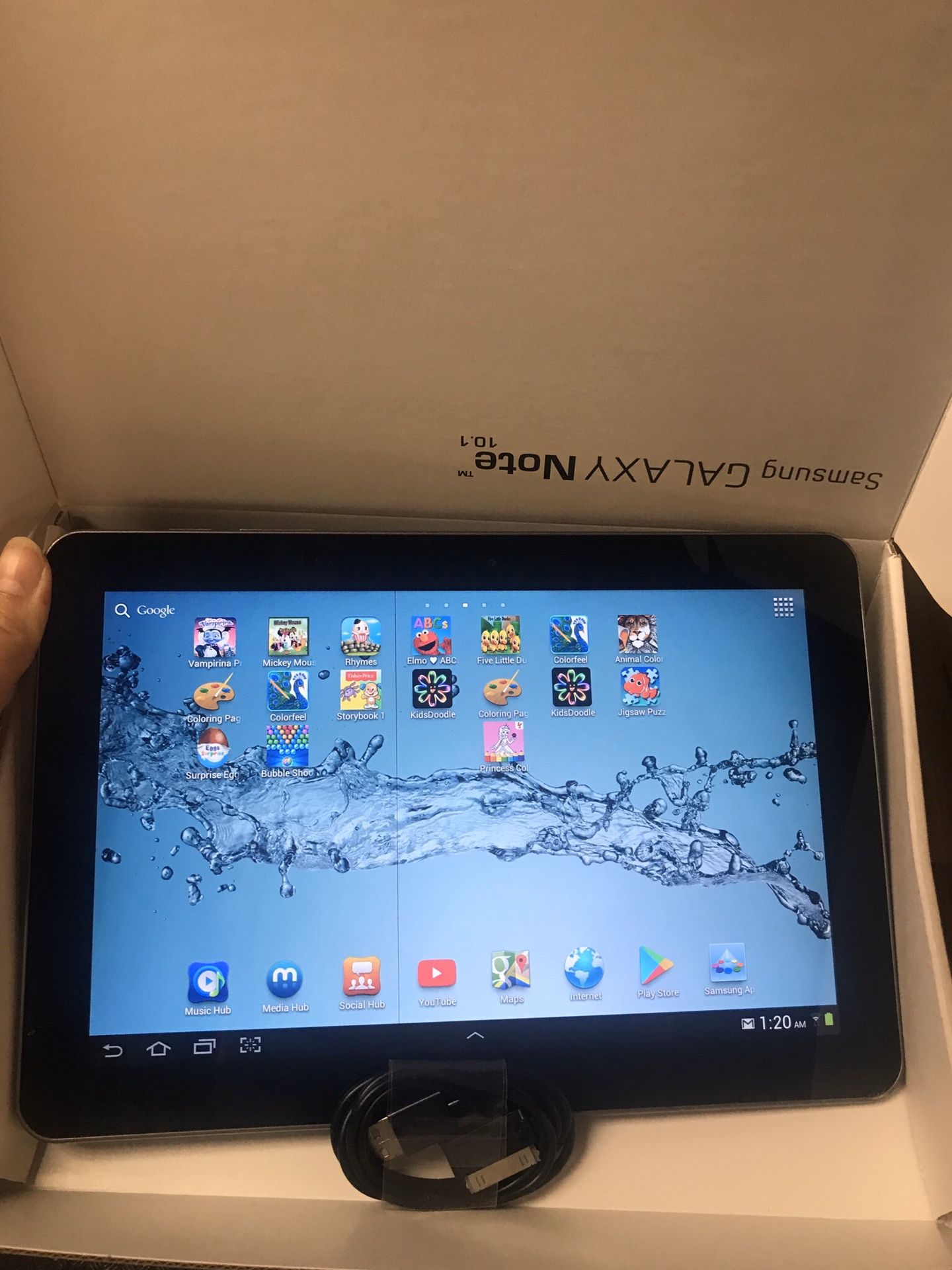 Samsung galaxy tablet 10.1 with charger small red line in screen