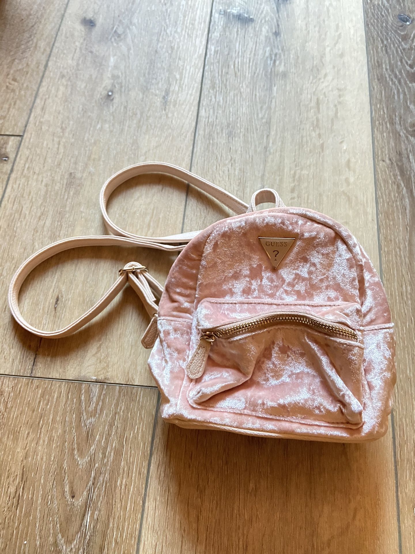 Guess mini backpack