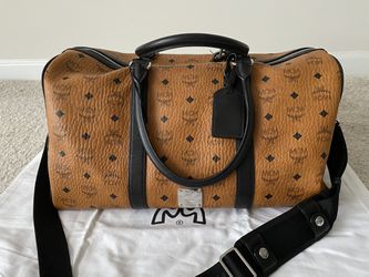 Authentic MCM Leather Traveler Weekender Medium Bag Thumbnail