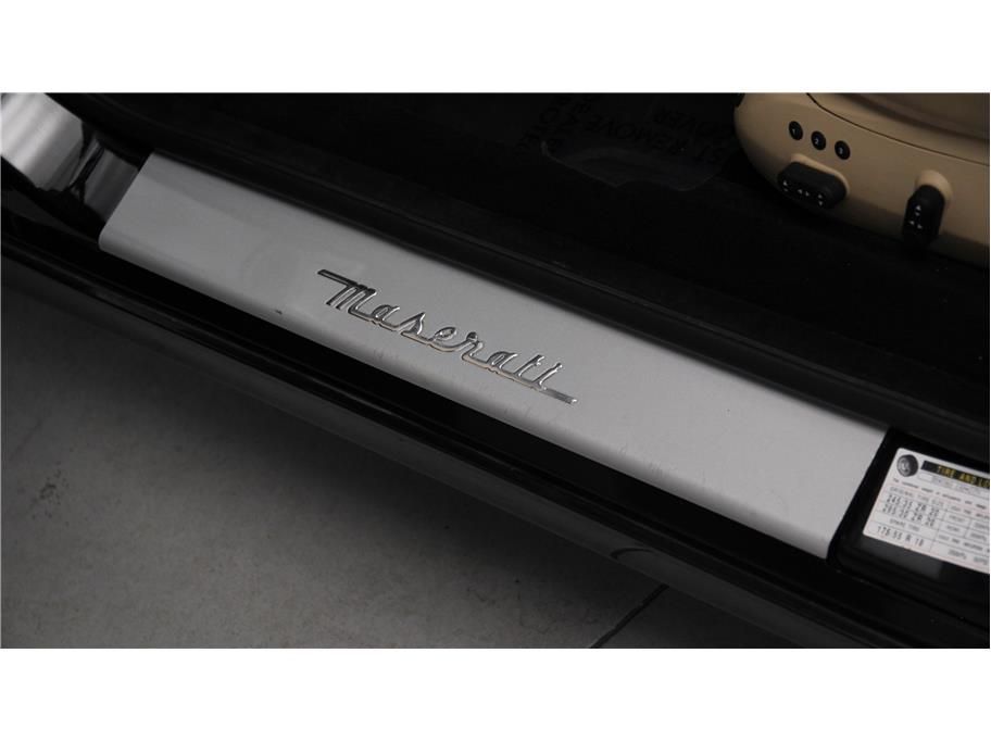 2012 Maserati Quattroporte