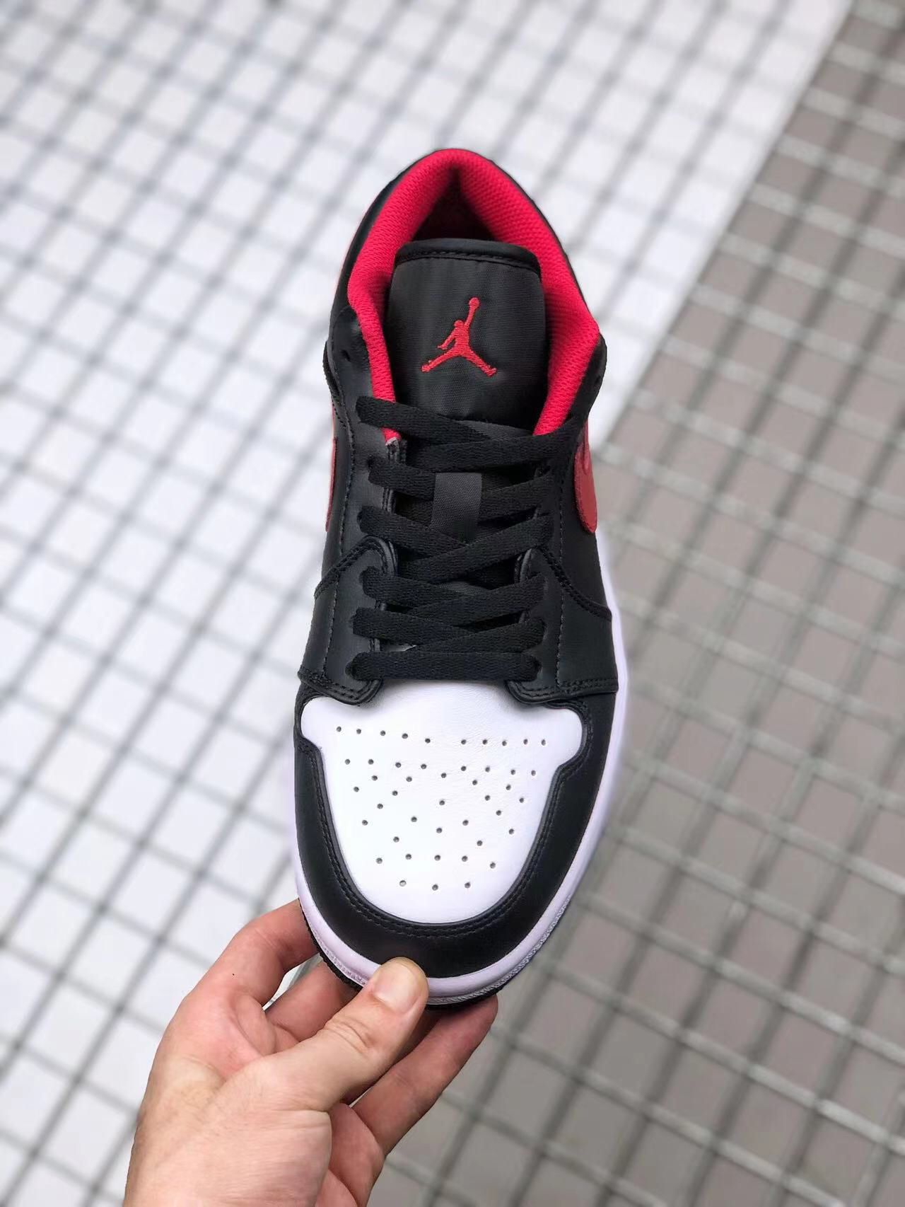 Air Jordan  1 Low White Toe 