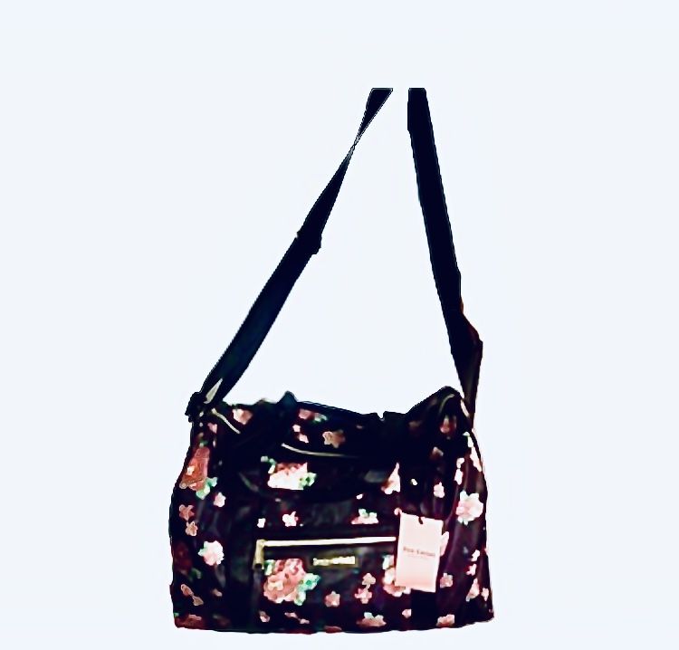 Juicy Couture WEEKENDER WITH WALLET CROSSBODY