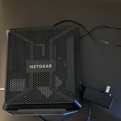 NETGEAR - Nighthawk AC1900 Router with DOCSIS 3.0 Cable Modem - Black Thumbnail
