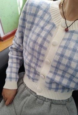 Homemade Plaid White Short Knit Cardigan Sweater