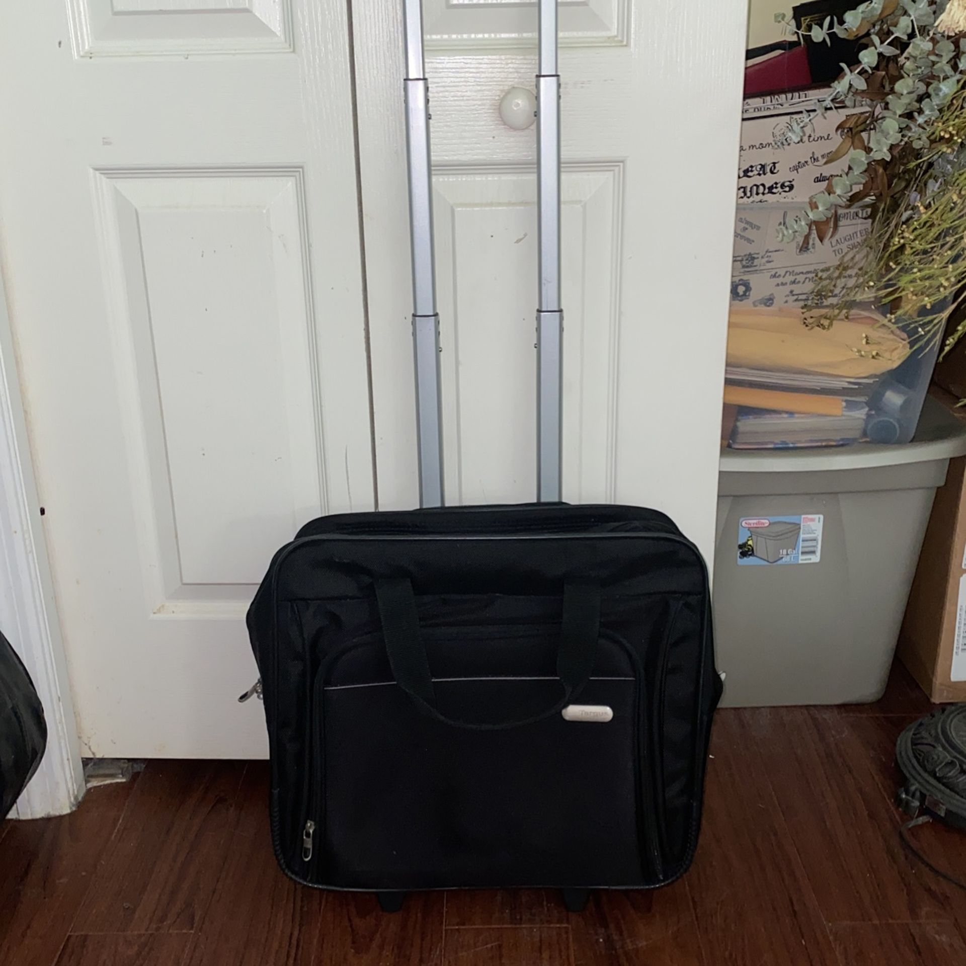 Rolling Briefcase / Laptop Bag