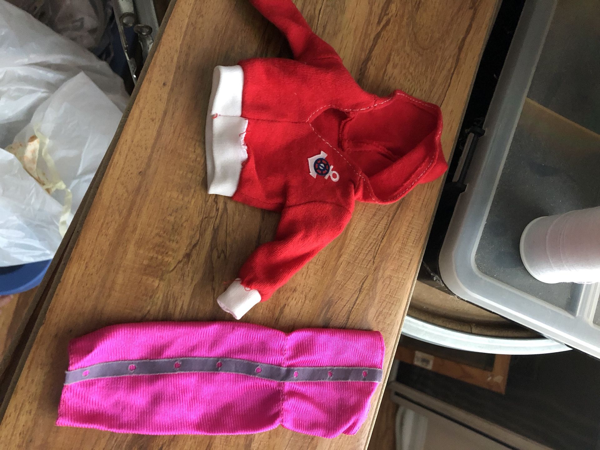 1980 Barbie with clothes