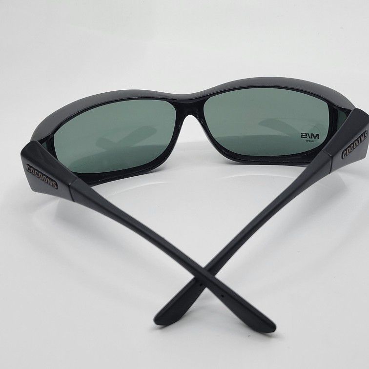 Cocoons sunglasses C4126 OverX Flex2Fit Polarized Mini Slim MS. 
Pre-owned, very good shape, no scratches.