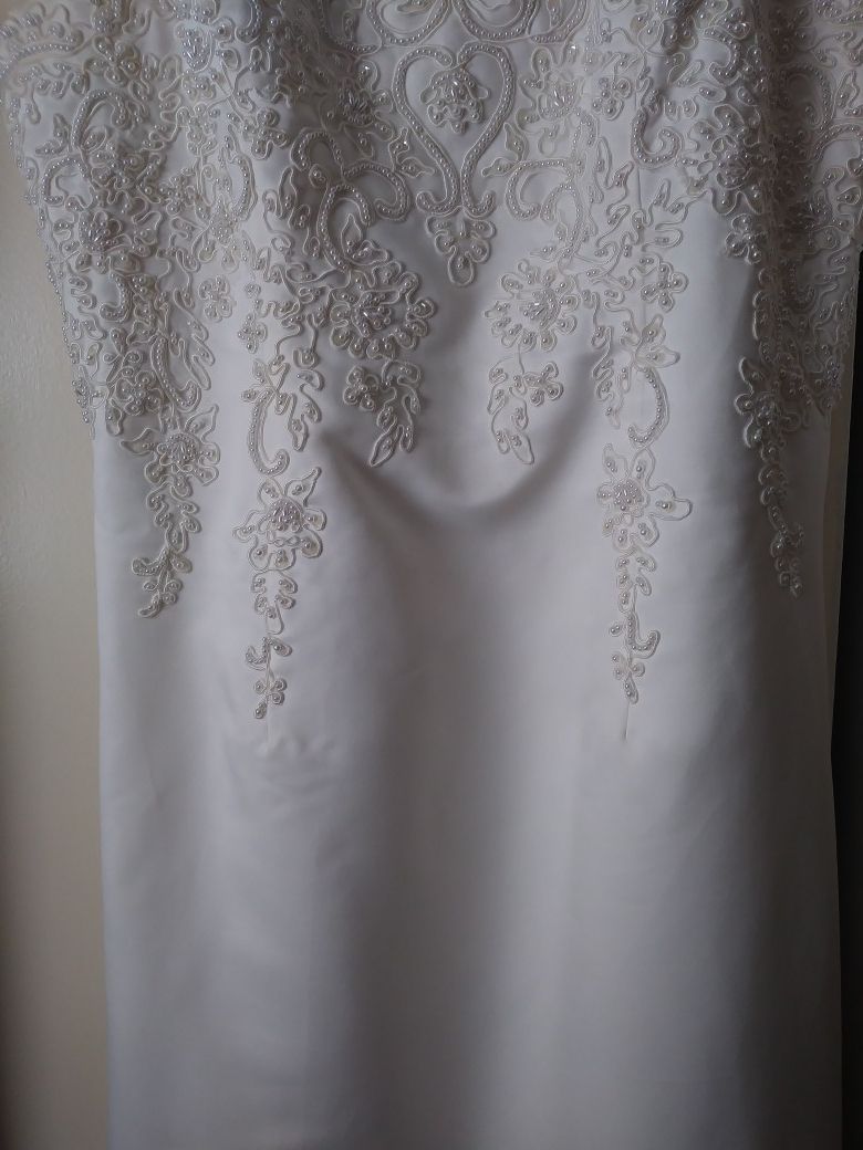 Wedding dress