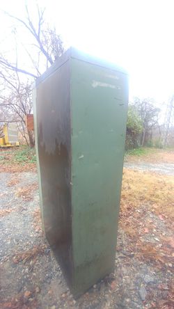 Green Metal Utility Storage Cabinet Shelving Thumbnail