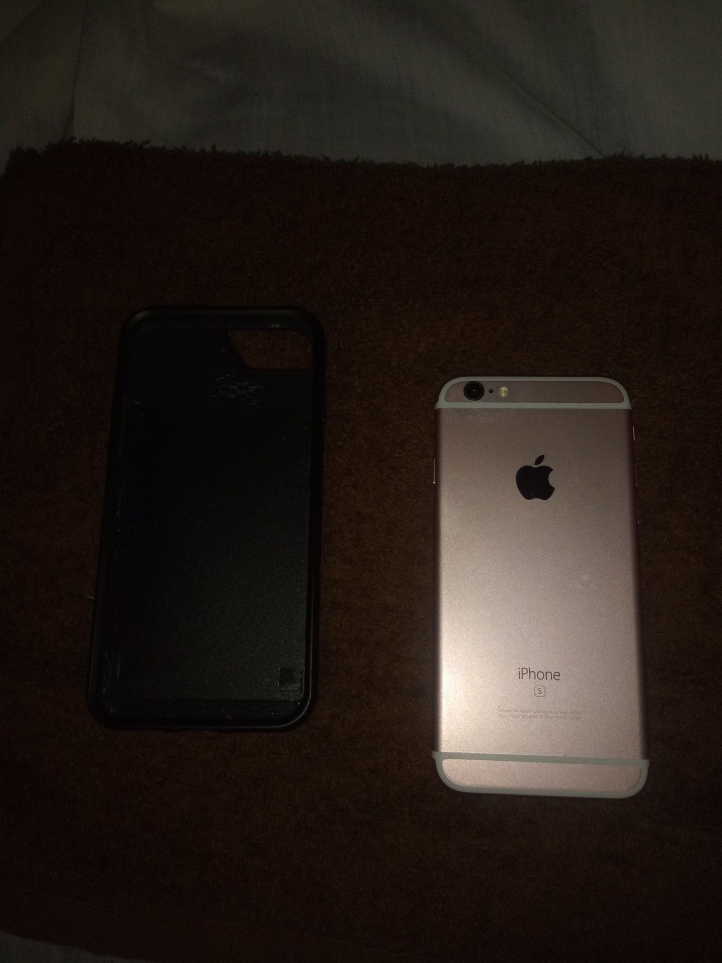 32 gig IPhone 6s from metro pcs