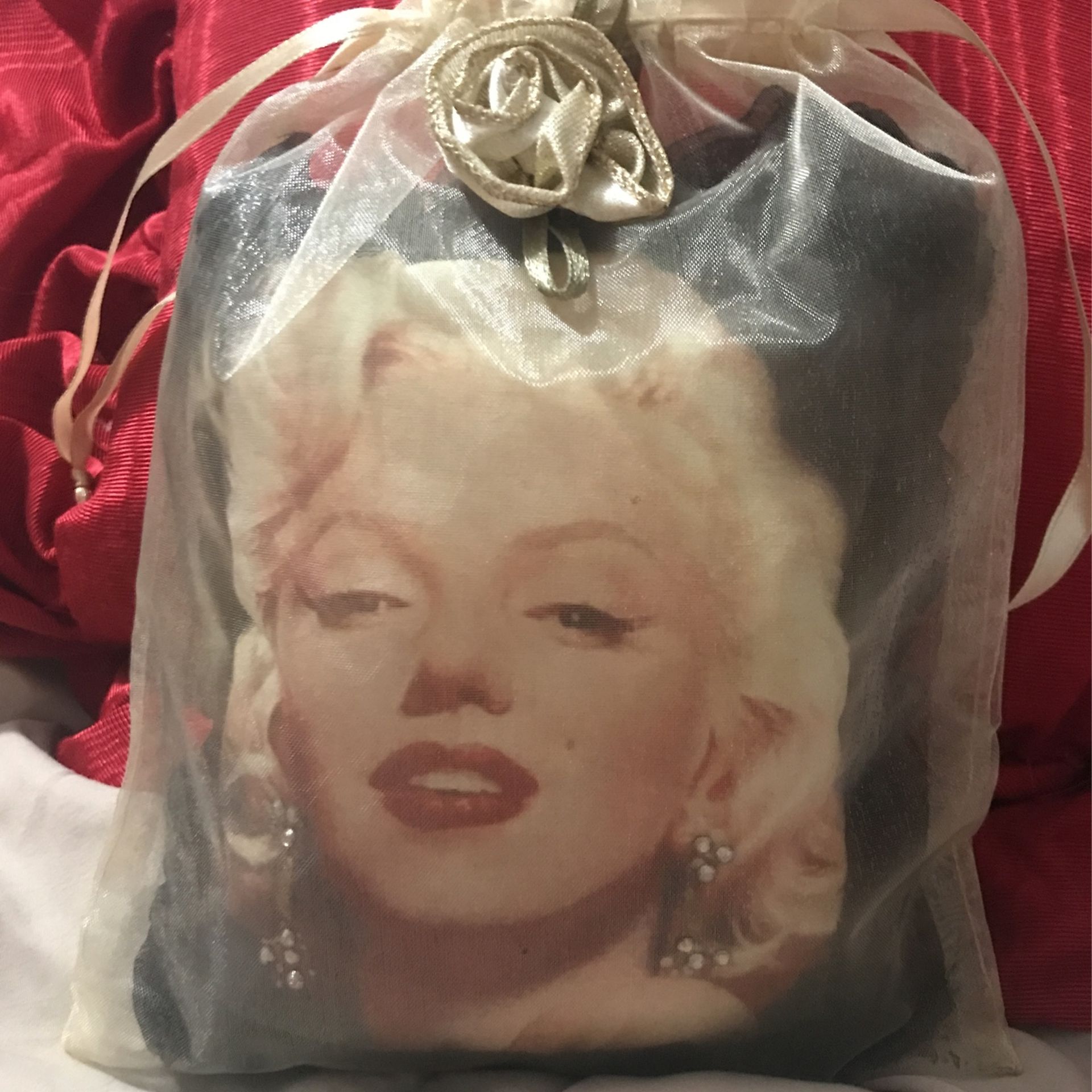 Beautiful !!! Marilyn Monroe Sachet !!!
