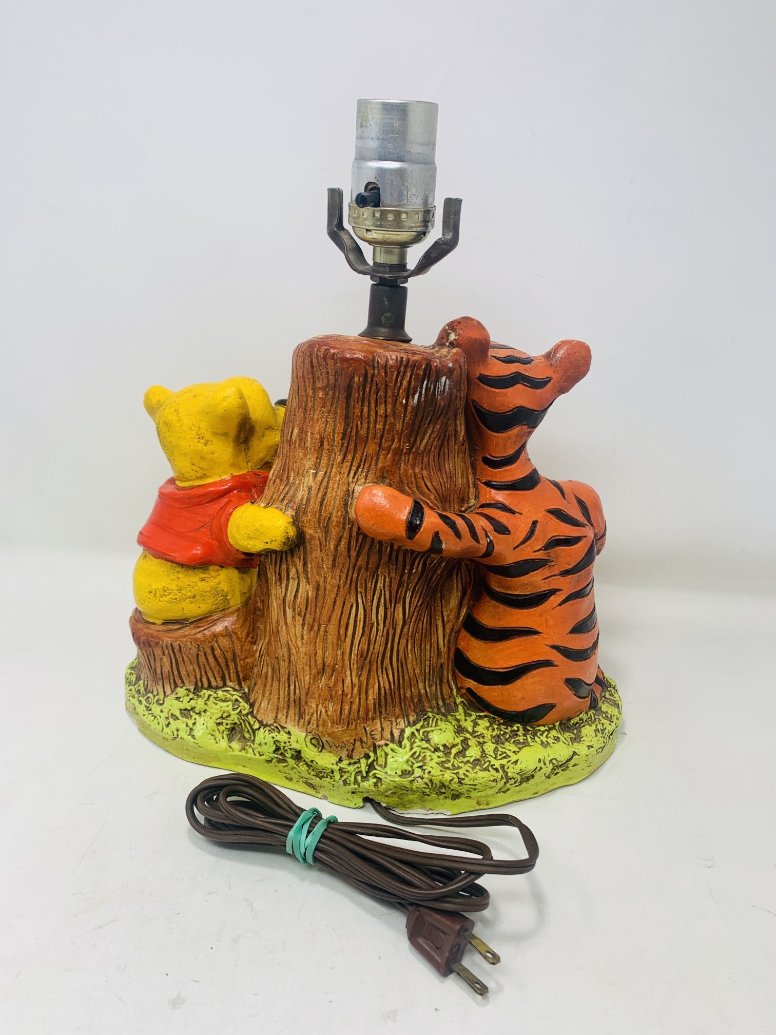 Vintage Winnie The Pooh And Tigger Table Lamp