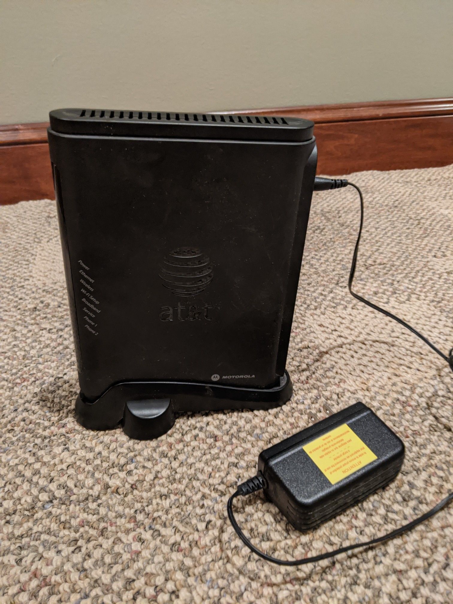 Motorola NVG510 wireless modem router