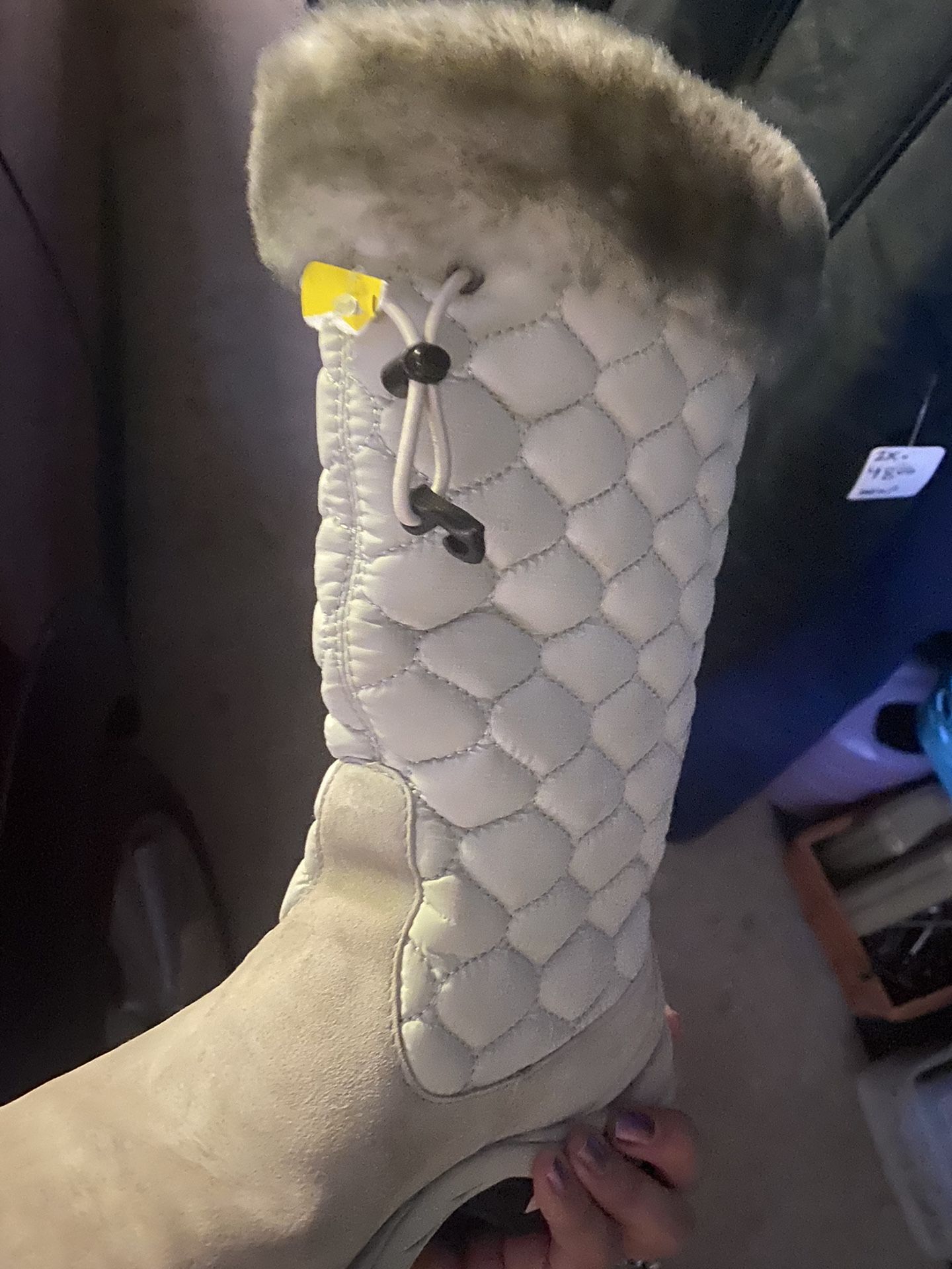 Snow Boots Size 8