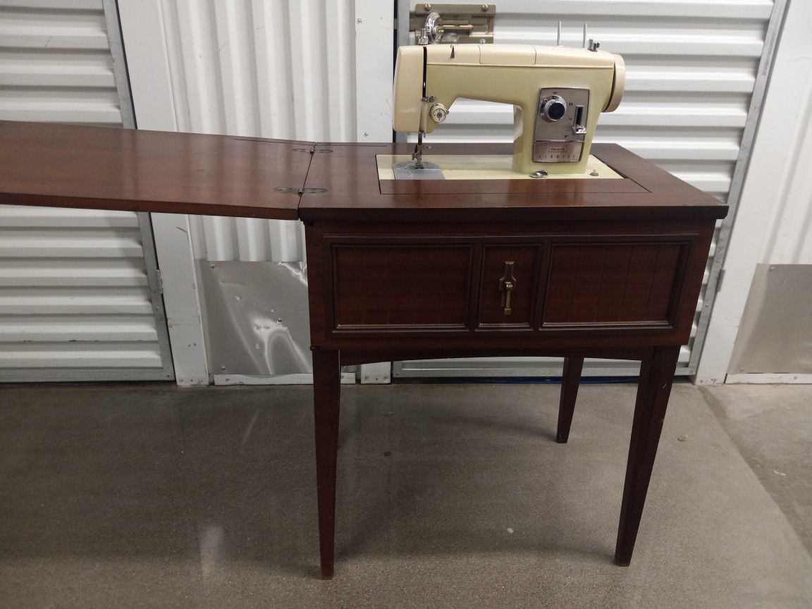 Vintage Sears Kenmore Sewing Machine And Sewing Table