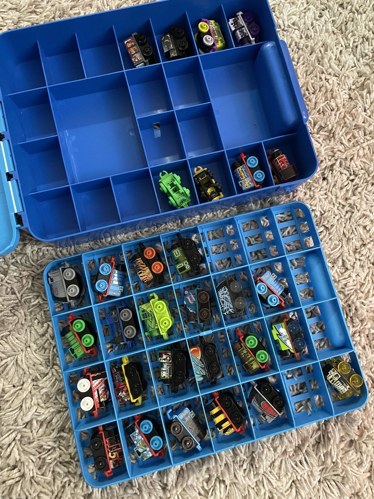 Thomas & Friends Mini Trains And Storage Case