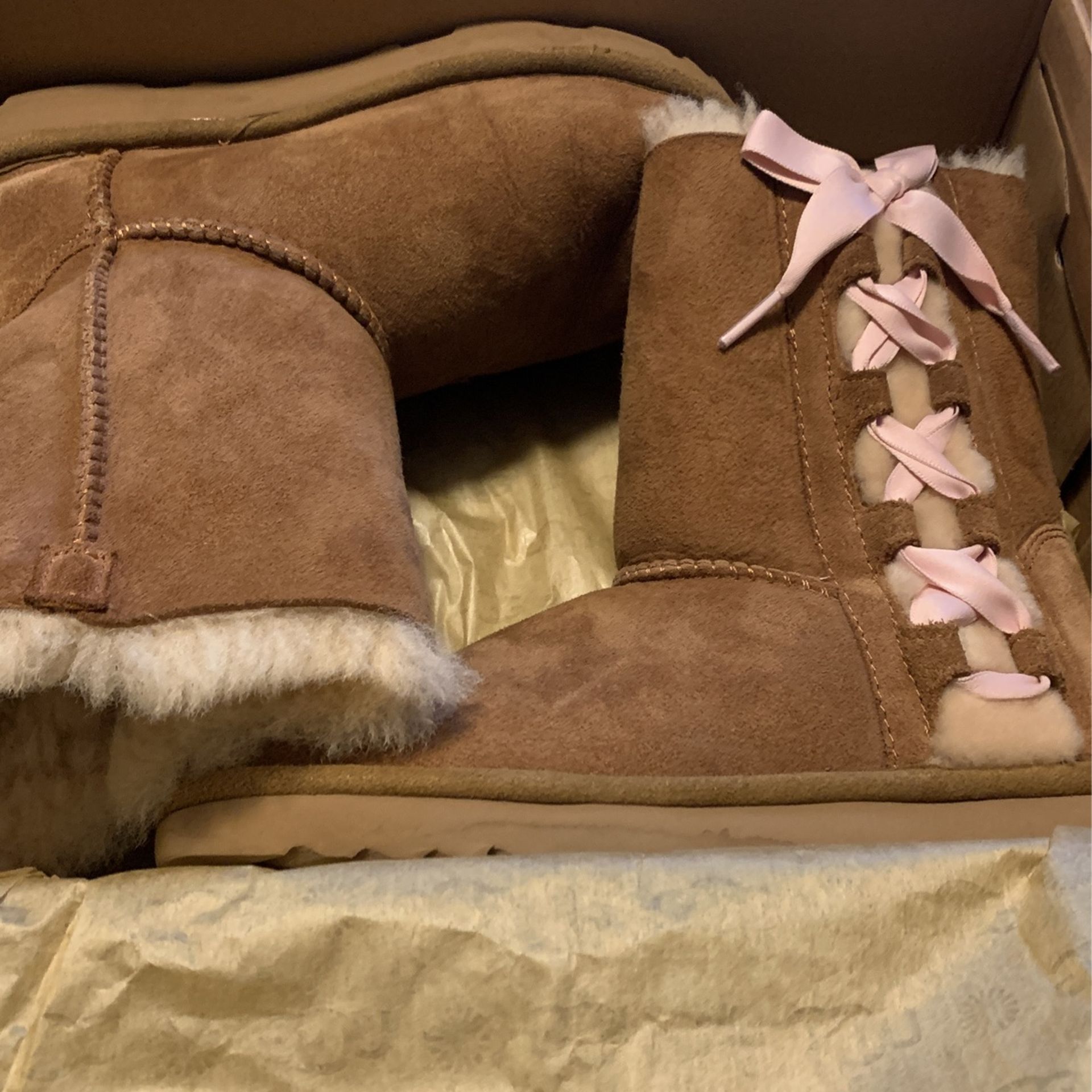 Uggs Boots For Girl Size 2