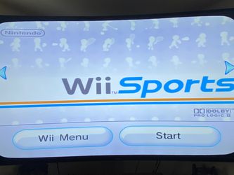 Nintendo Wii With Hook Ups And Game! Thumbnail