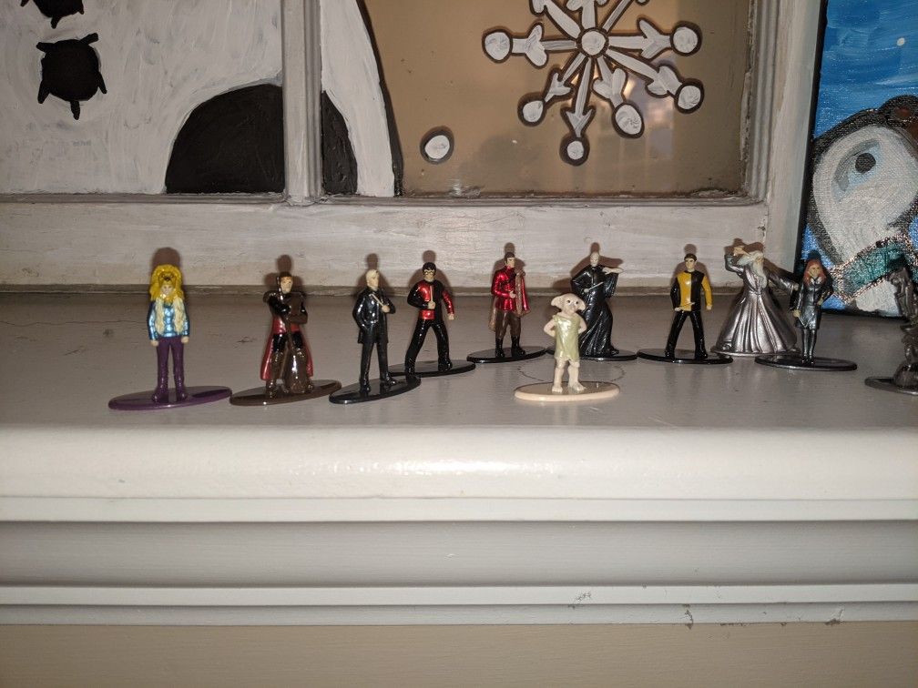 Harry Potter / marvel figures