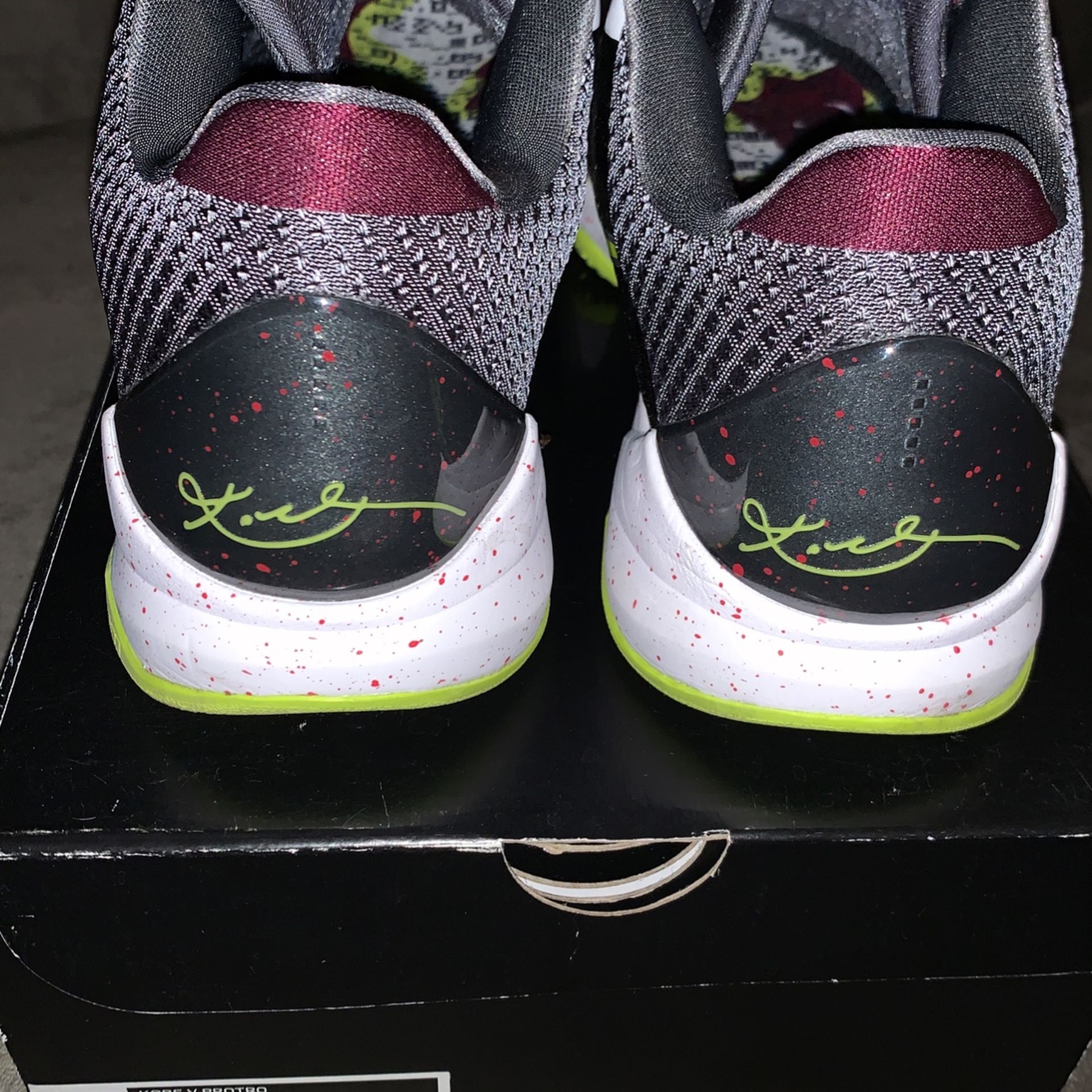 KOBE V PROTRO “CHAOS” SZ 10
