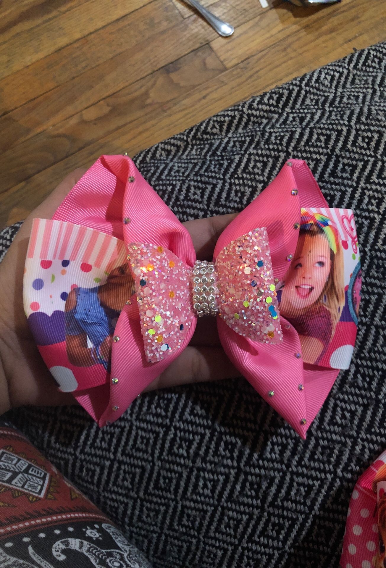 Jojo bow