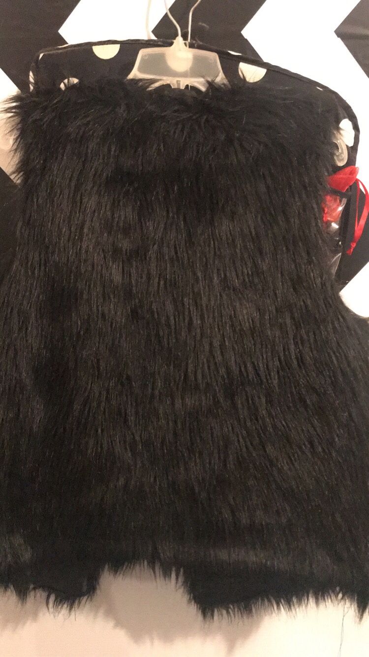 Fur vest