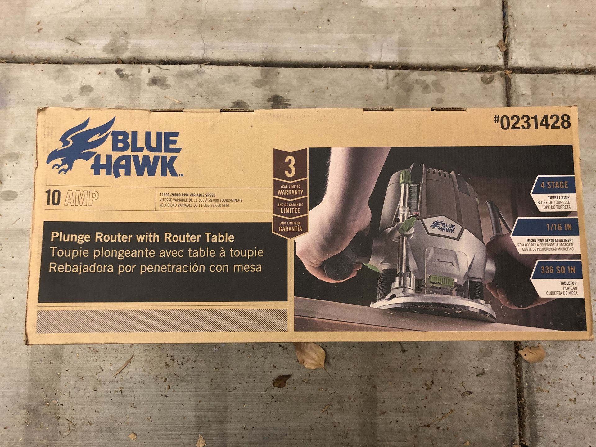 Blue Hawk 10 Amp Plunge Router with Router Table for Sale in Palo Alto