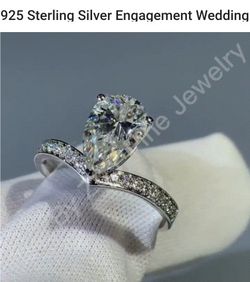 BEAUTIFUL STERLING SILVER MOISSANITE PEAR WEDDING RING! Thumbnail