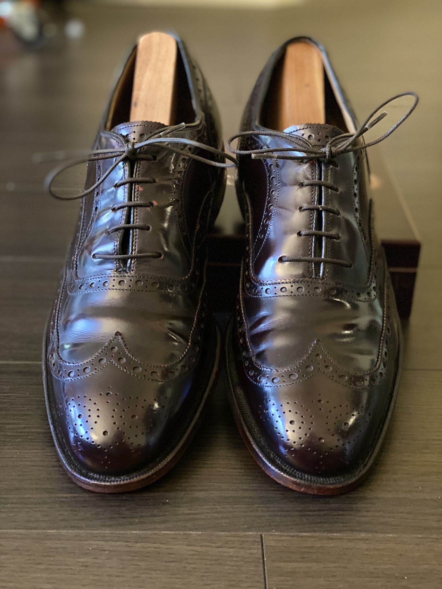 johnston and murphy greenwich wingtip