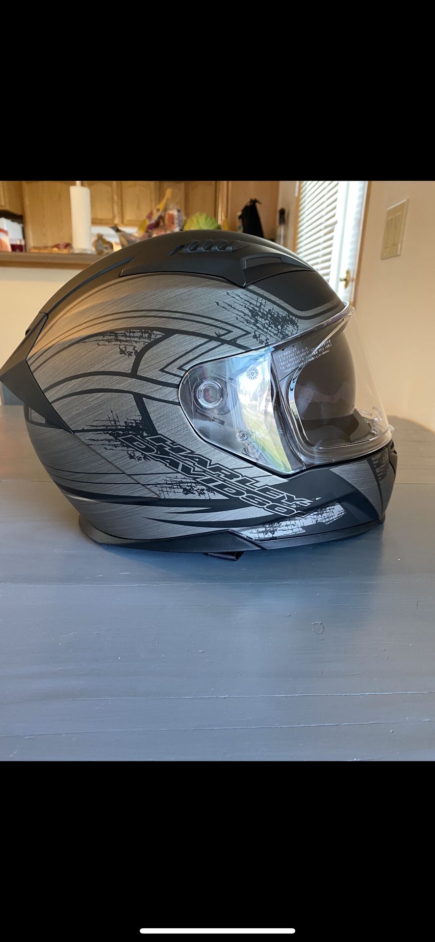 Metallic Graphic Sun Shield M05 Full-Face Helmet - Size large