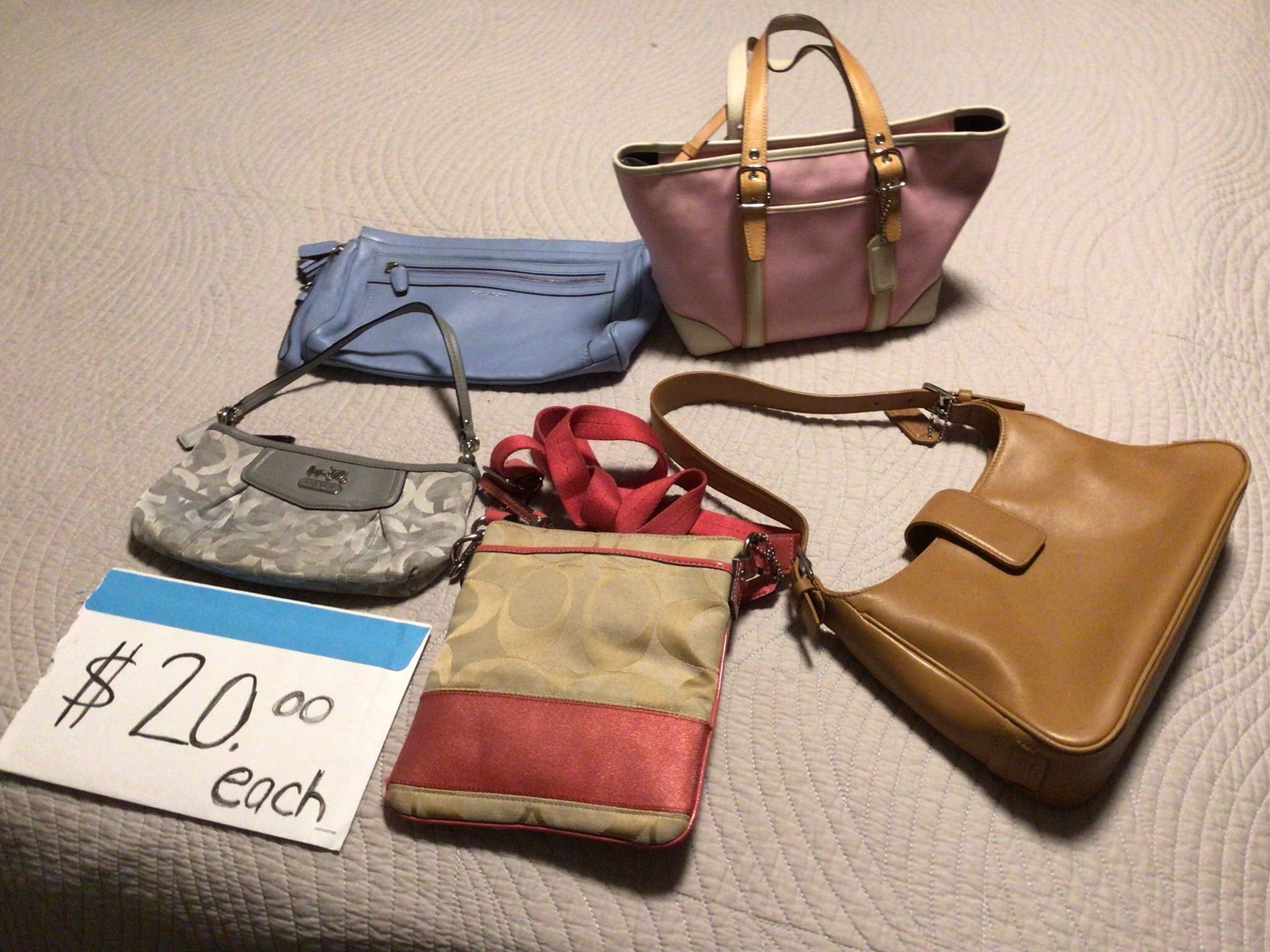 Small 👛 Coach