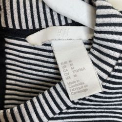 Black and White Striped H&M Dress Size Medium Thumbnail