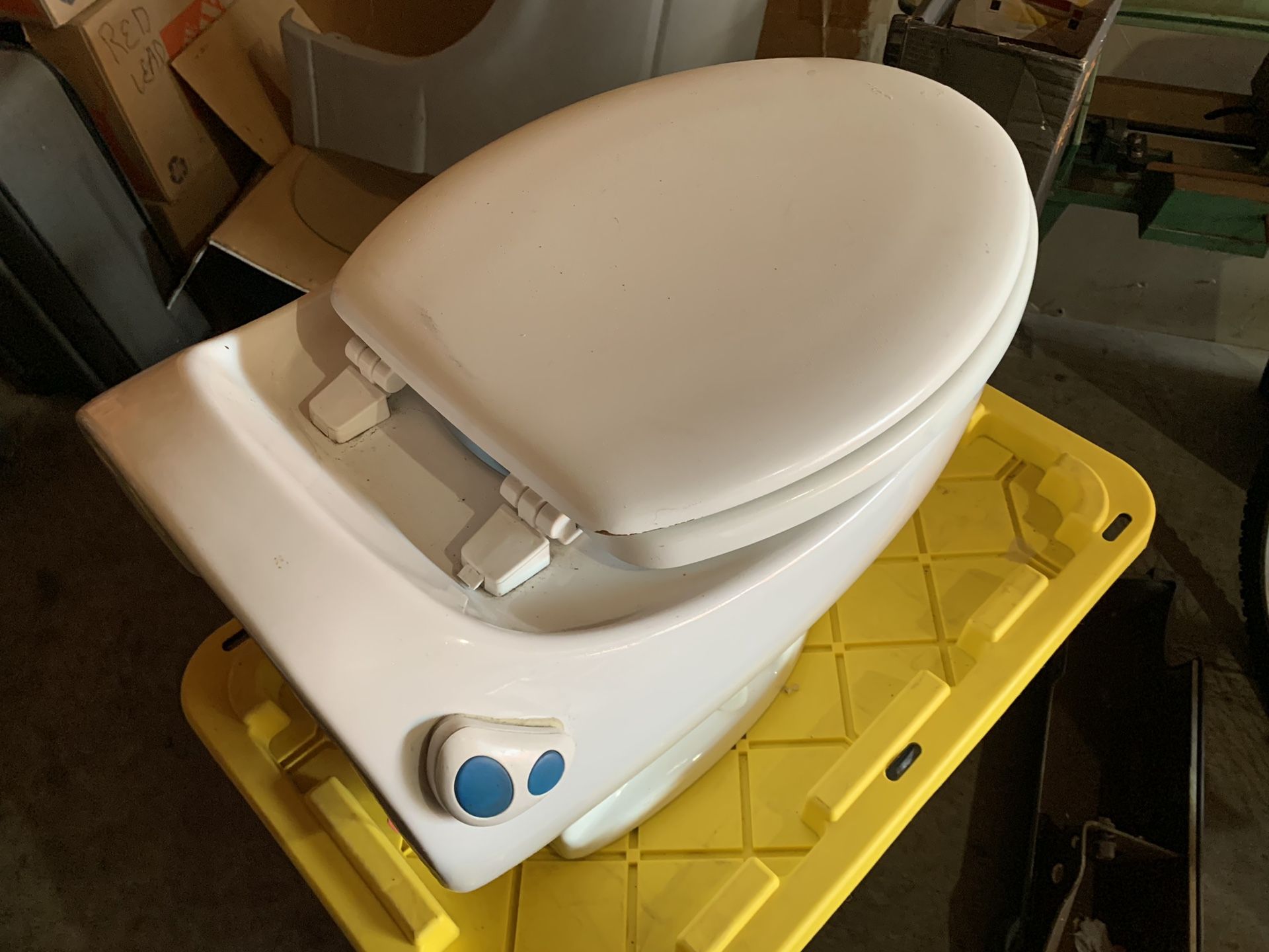 THETFORD ARIA II RV TOILET WITH ELECTRIC FLUSH For Sale In Westminster ...