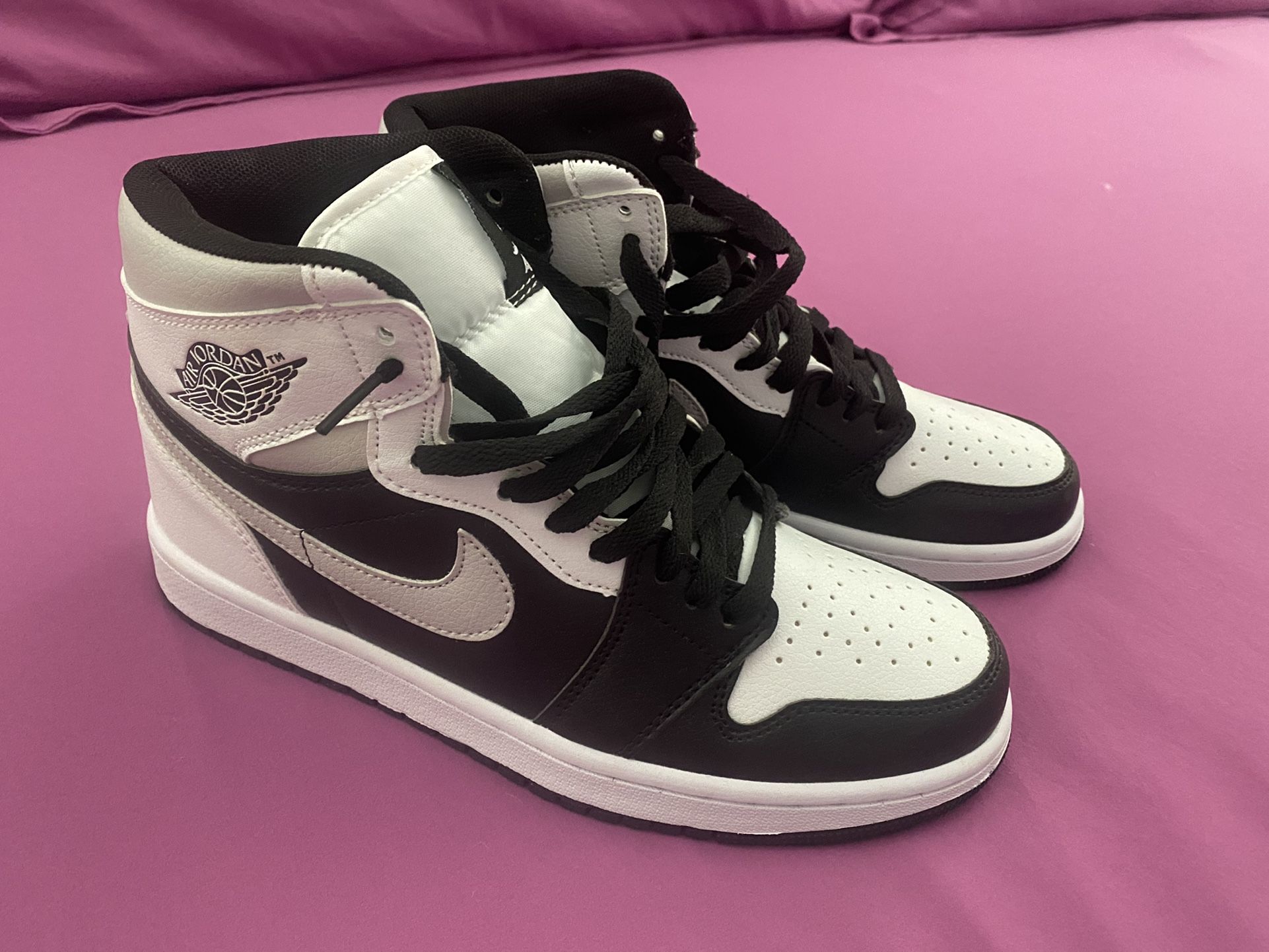 Sneakers High