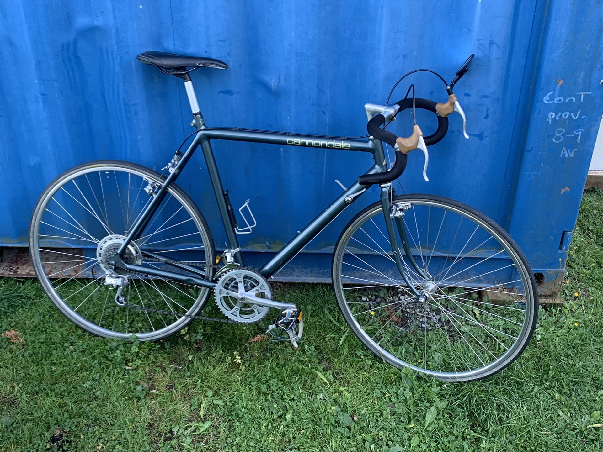 1987 Vintage Cannondale ST800 Road Bike