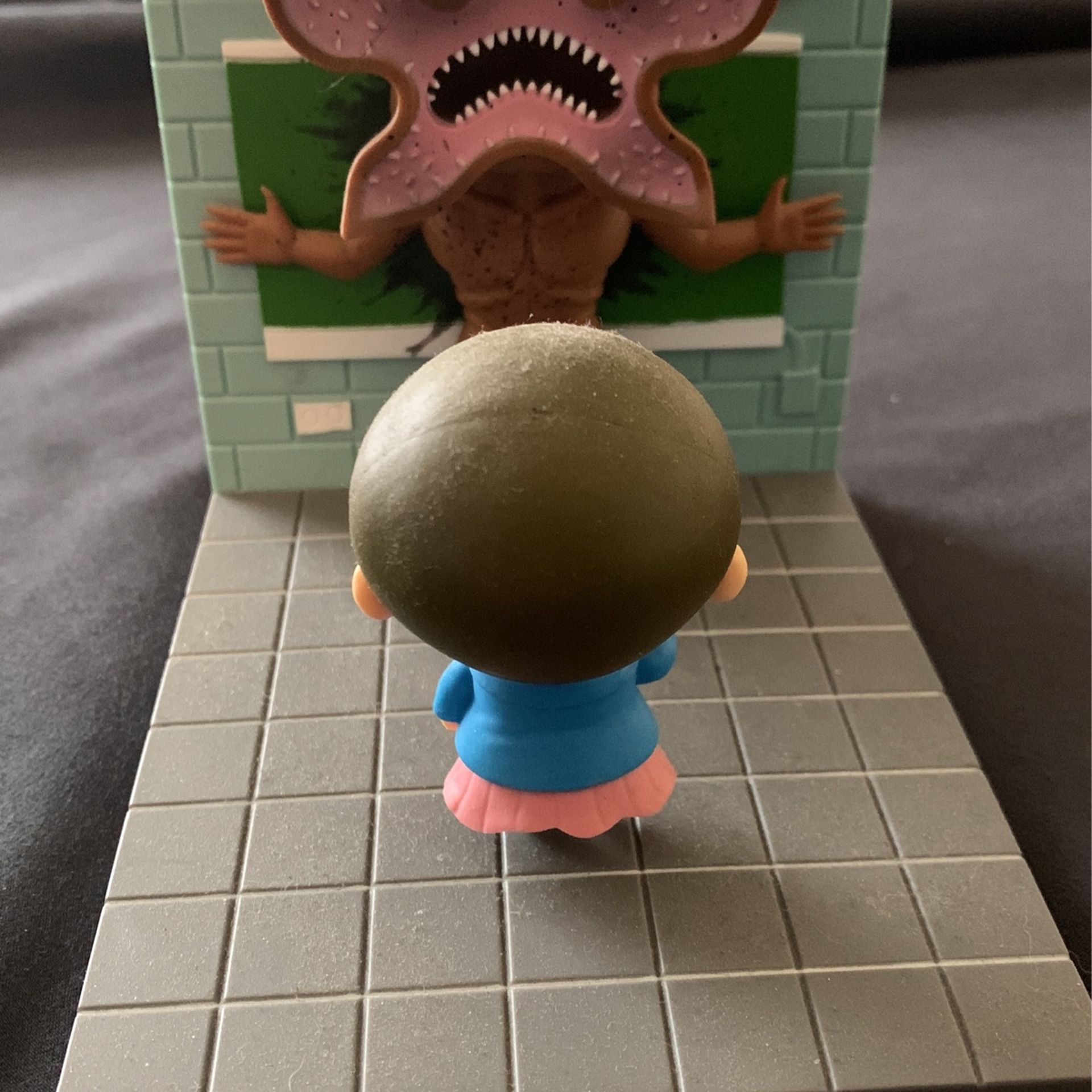 Stranger Things Collectible(Loot Crate Exclusive)
