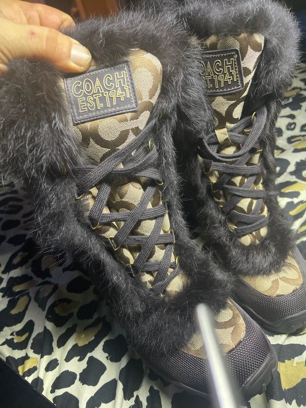 Women's Coach Snow Boots