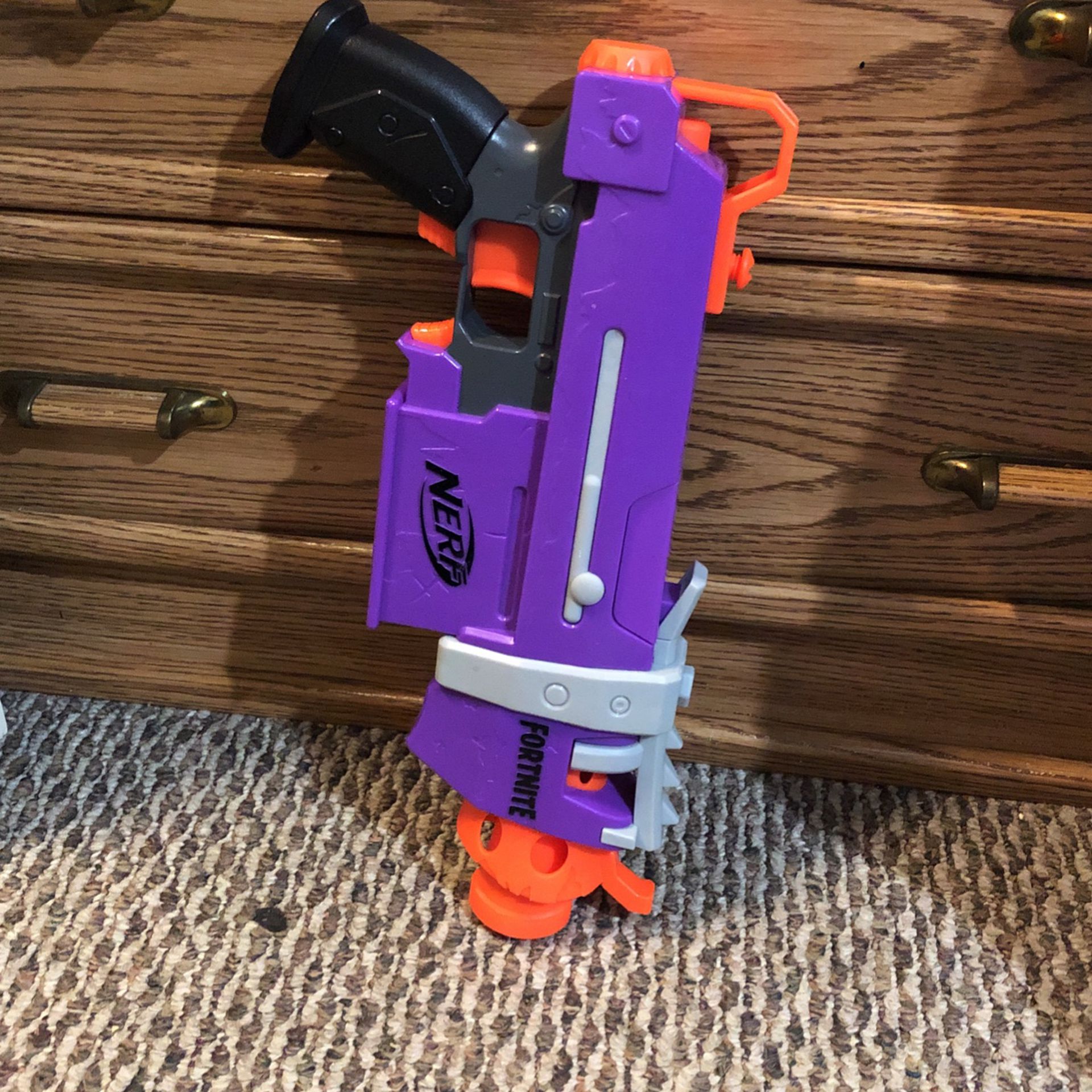 Fortnite nerf gun: Tactical smg (NO CLIP INCLUDED)